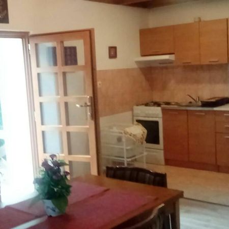 Apartments Orli Hnizdo راب المظهر الخارجي الصورة