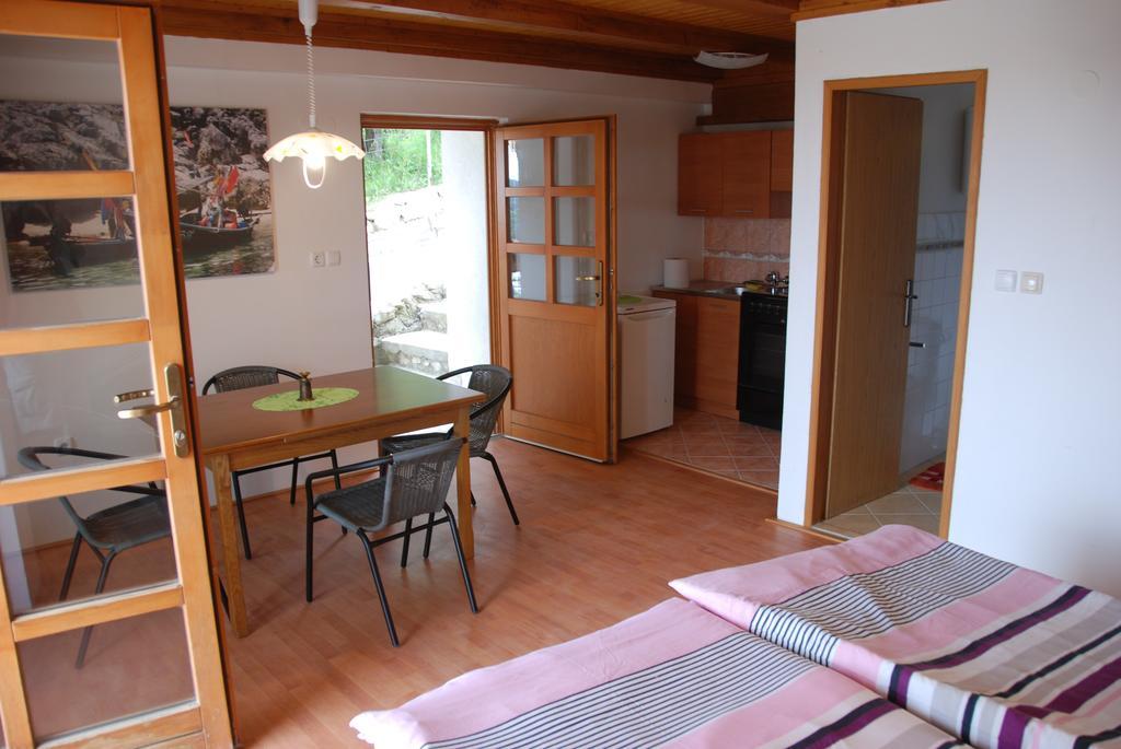 Apartments Orli Hnizdo راب المظهر الخارجي الصورة