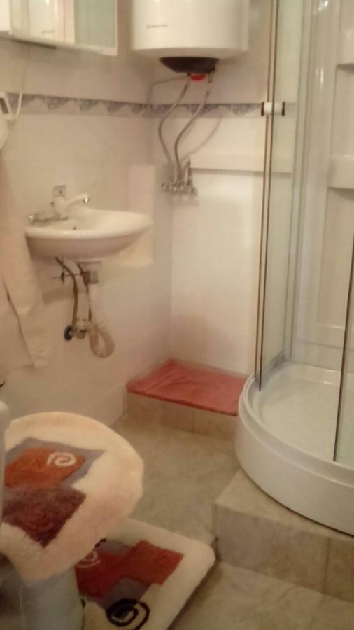 Apartments Orli Hnizdo راب المظهر الخارجي الصورة