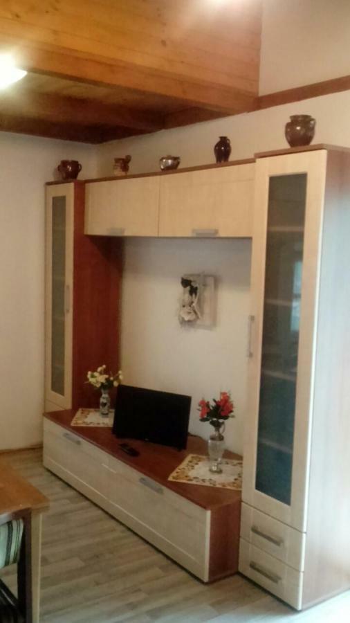 Apartments Orli Hnizdo راب المظهر الخارجي الصورة